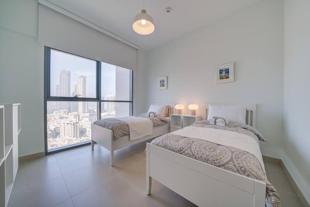 Ferienwohnung Burj Khalifa View - 2BR&Maid - Brand New Dubai Exterior foto