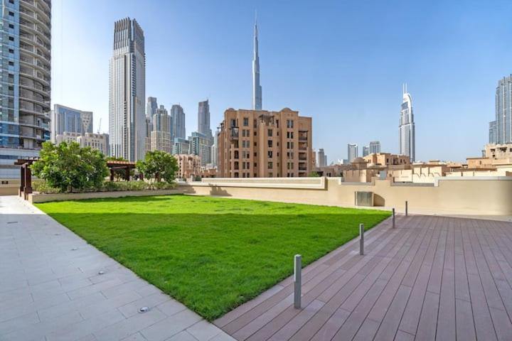 Ferienwohnung Burj Khalifa View - 2BR&Maid - Brand New Dubai Exterior foto